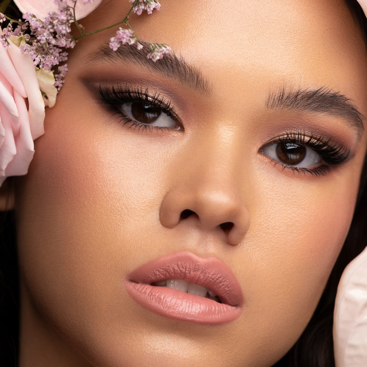 I NEED A ROSE LIPSTICK (BARRA DE LABIOS)